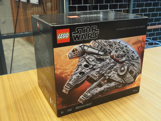 Star Wars Millennium Falcon